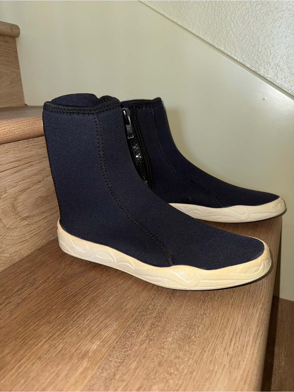 Men's Diving Boots By Henderson size 8 Neoprene Zip Ankle Boots SCUBA